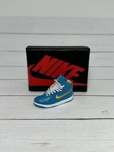 Mini Llavero Zapatilla Dunk High Top con Caja de Zapatos 3D Regalo/Encanto Alta Calidad - Imagen 1 de 10