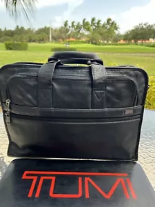 Tumi Alpha Nappa große schwarze Leder Aktentasche Organizer gepolstert - Bild 1 von 18