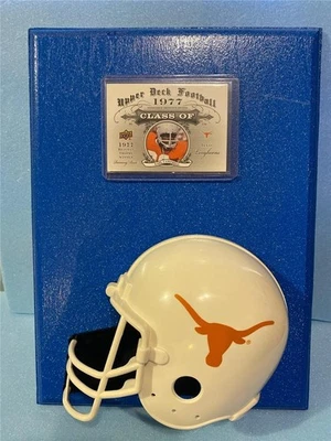 TEXAS LONGHORNS PLAQUE HELMENT UPPER DECK FOOTBALL 1977 EARL CAMPBELL HEISMAN - Image 1 of 4
