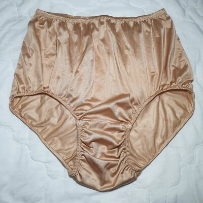 Braguita de nailon sedosa vintage Sissy bronce abuela calzoncillo transparente talla 9-10 cadera 46-50" Foto 1 de 4