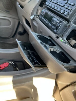 Ford F-150 1997-2002, Expedition, portavasos y cenicero OEM de fábrica Foto 1 de 4