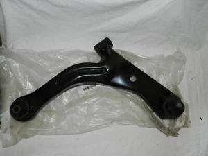 Front Right Lower Control Arm w/ Ball Joint Assembly for Escape Mariner Tribute - Picture 1 of 13