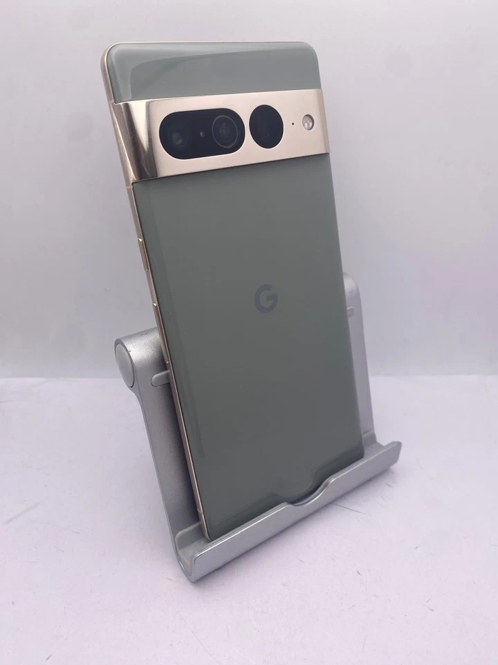 Google Pixel 7 Pro GE2AE - 128GB - Grigio verde - Immagine 1 di 4