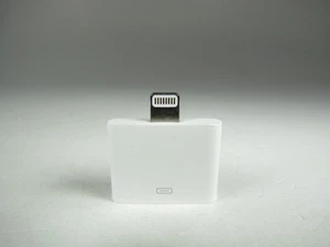 Genuine Apple Lightning to 30-Pin Adapter - Model A1468 - White - MD823ZM/A OEM - Photo 1 sur 3