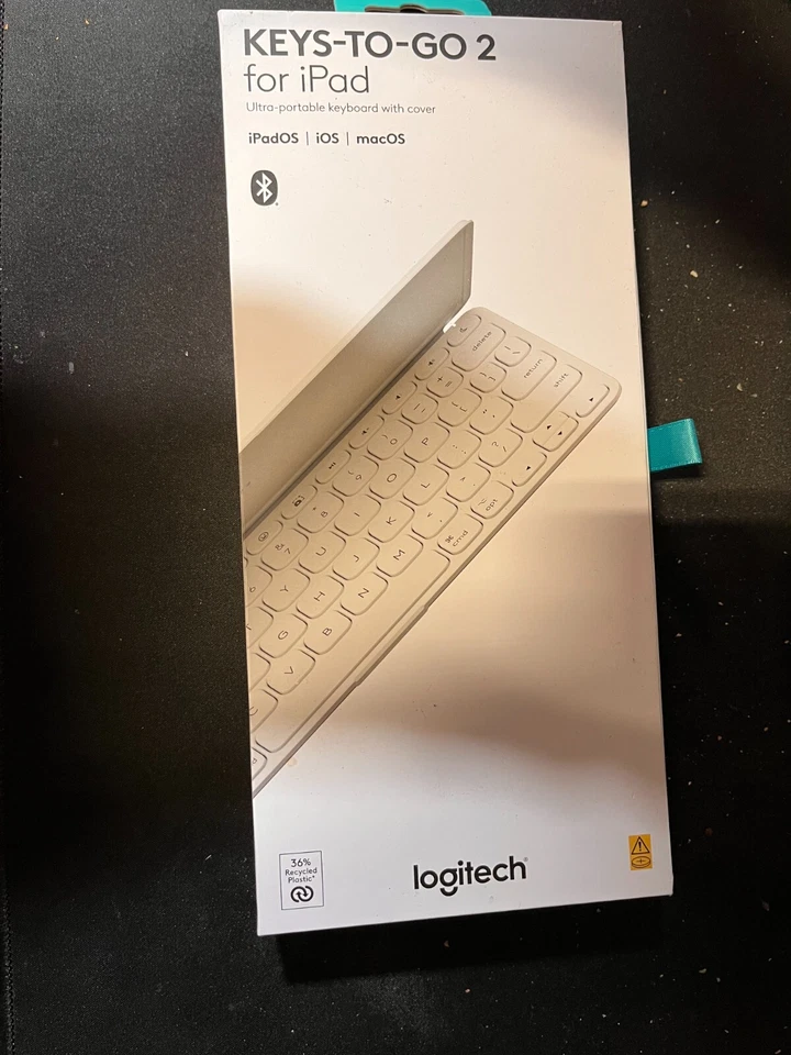 Logitech 920-012922 KEYS-TO-GO ULTRA-PORTABLE KEYBO WITH COVER PALE GREY APPLE