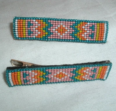 老式一对南西纳瓦霍串珠发夹 — 第 1/4 张图片