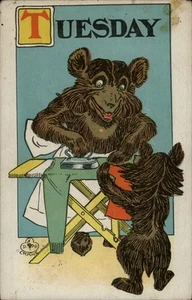 Postal de oso de colección martes humor Oconomowoc WI 1910 - Imagen 1 de 2