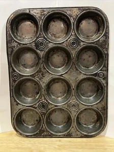 Vintage Bake King 12 Cupcake Tin Muffin Biscuit Egg Bites Pan USA NICE - Picture 1 of 7