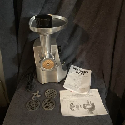 Waring Pro Professional Mg800 Meat Grinder with Attachments - Image 1 of 4