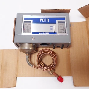 NEW JOHNSON CONTROLS P70MA-1C DUAL REFRIGERATION PRESSURE CONTROL, NIB/NOS - Picture 1 of 4