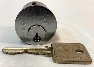 MEDECO High Security Polished Chrome 1 1/8 Rim Mortise Smooth Cylinder w/1 Key - Picture 1 of 9