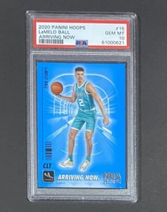 2020 Panini NBA HOOPS LAMELO BALL ROOKIE ANKOMMEN JETZT HORNETS #15 RC - PSA 10 🙂 - Bild 1 von 5