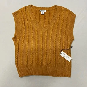 Cupcakes and Cashmere Sweater Vest Women's Small Gold Knit V-Neck Preppy Career - Picture 1 of 10
