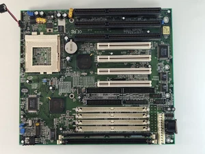 QDI P5I430TX-400 Titanium 1E + 32 MB RAM PC100 + FREE BONUS - Bild 1 von 6