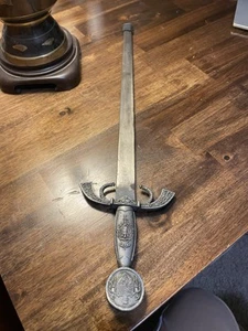 Abridor de letras espada Toledo vintage *BUEN ESTADO* *CON TAPA PARA LA PUNTA* - Imagen 1 de 6