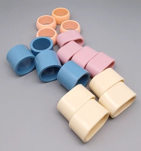 Lot Of Napkin Rings 16 Total Colored 4 Sets !! - Picture 1 of 7