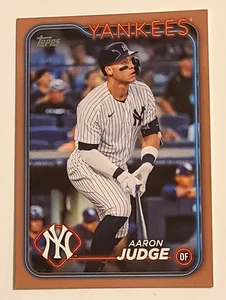 2024 Topps Aaron Judge #99 Gold Border Parallel #1816/2024 New York Yankees - Bild 1 von 2