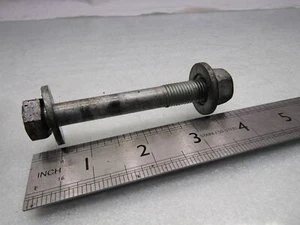 BMW 5 series E39 95-03 530D Rear Diff Differential mount bolt + nut (shorter) - Picture 1 of 4