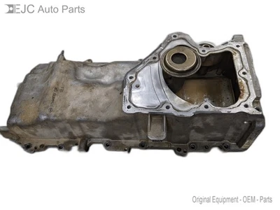 Upper Engine Oil Pan For 16-19 Chevrolet Silverado 1500  5.3 12664973 - Image 1 of 4