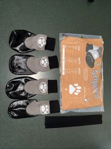 New Other Grippers Non Slip Traction Dog Socks Sz L (40-50 lbs.) Waterproof - Picture 1 of 3