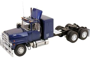 Road Kings 1974 Mack RL700 Tractor Blue 1:18 RK180172 - Picture 1 of 3