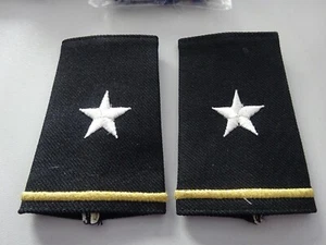 US Schulterklappen Überziehschlaufen Black Short Shoulder Marks  1 Star General - Picture 1 of 2