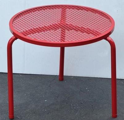 Mesa auxiliar de muebles de patio rojo moderno de mediados de siglo Salterini Foto 1 de 4