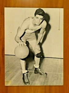 Foto de baloncesto montada colgada en NY baloncesto patio difuso Levane 13x17 - Imagen 1 de 2