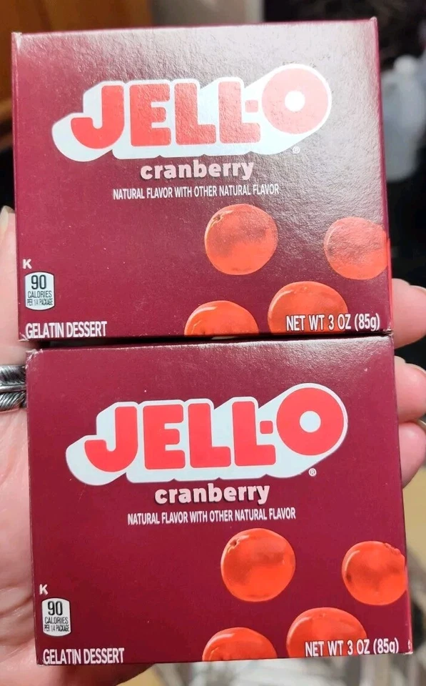 JELL-O CRANBERRY GELATIN DESERT - 3 oz BOX - Exp. May 09 2023
