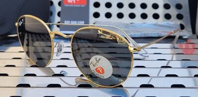 Novo Óculos de Sol Ray Ban ROUND METAL RB3447 919/648 Dourado com 53mm Preto Polarizado - Imagem 1 de 4