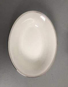 Countess by Syracuse Oval Vegetable Bowl, 10”, Discontinued 1953-1970  - Picture 1 of 12