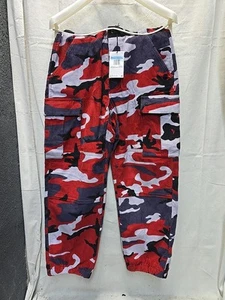 Supreme Cargo Pants Medium Cotton Red Camouflage DM1780-689 New w/ tag Nike - Picture 1 of 24
