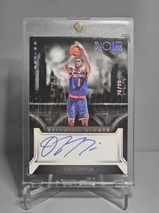 2022-23 Panini Noir Reigning Nights Obi Toppin Auto 28/99 Knicks - Imagen 1 de 2