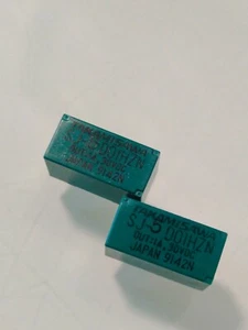 Takamasawa SJ-5 D01HZN 30VDC control relay qty=1 - Picture 1 of 2