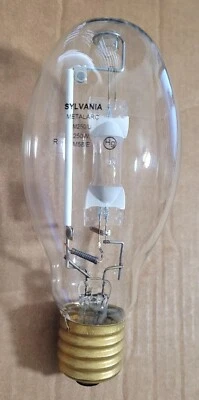SYLVANIA M250/U ED28 250W M58/E METALARC METAL HALIDE BULB 8" TALL - Image 1 of 4