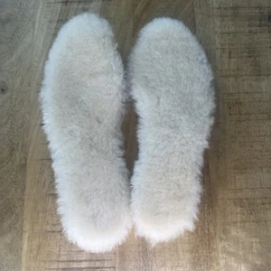 UGG Insole Genuine Sheepskin Replacement Footbed Inserts 9.5” - Picture 1 of 4