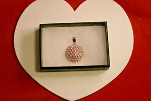 925 SILVER PENDANT WITH PINK MORGANITE 16" INCH. LONG 925 SILVER CHAIN IN BOX - Picture 1 of 12
