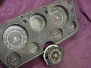 GM Truck 1967 - 1972 Dash Tach w/ Tach Glass - Foto 1 di 2