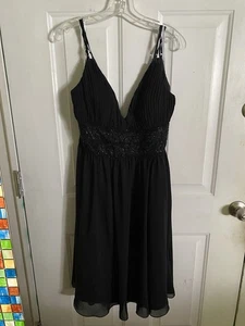 Damen schwarz Träger ärmellos Cocktailkleid Pailletten Größe 12 kostenloser Versand - Bild 1 von 2