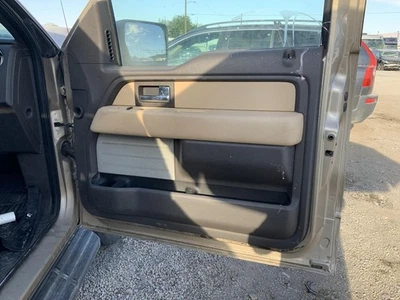 Panel de moldura interior de puerta delantera derecha usado se adapta a: camioneta Ford F150 2014 grado A Foto 1 de 4