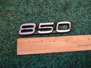93 94 95 96 97 VOLVO 850 REAR TRUNK LID EMBLEM LOGO BADGE SIGN SYMBOL OEM 3S1 - Bild 1 von 6