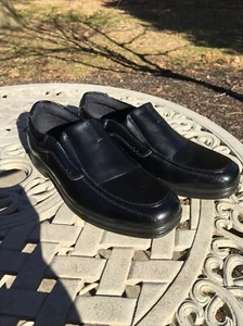 NIB Boys Kids Deer Stag Black Slip On Shoes Loafers Size 3 1/2 School Uniform - Picture 1 of 5