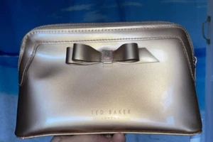 Ted Baker wunderschöne Kosmetiktasche Gold mit roségoldfarbenen Akzenten - Bild 1 von 13