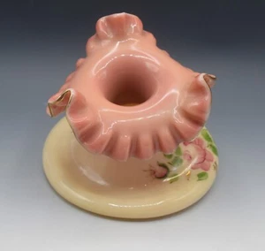 VASE EN VERRE FENTON ROSES BIRMANES PEINT À LA MAIN AFFAISSÉ TRÈS UNIQUE - Photo 1/10