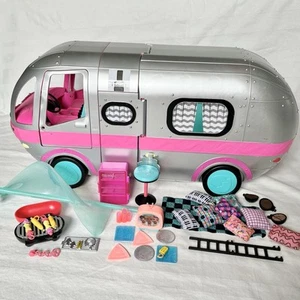 LOL Surprise OMG 4-in-1 Glamper Fashion Camper Pink Silver & SOME Accessories - Picture 1 of 8
