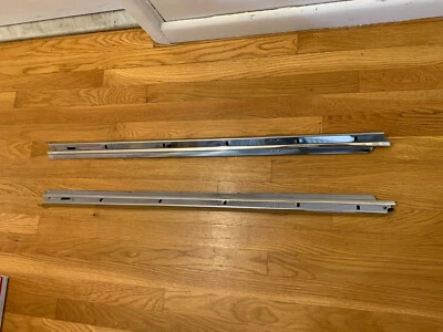 Bonito juego de aletas de puerta de techo rígido de 2 puertas cupé Cadillac Eldorado 1957 1958 Foto 1 de 4