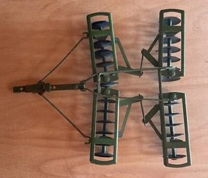 1950'S ESKA Tru Scale JOHN DEERE DISC HARROW ORIGINAL PAINT 1/16 Scale - Picture 1 of 4
