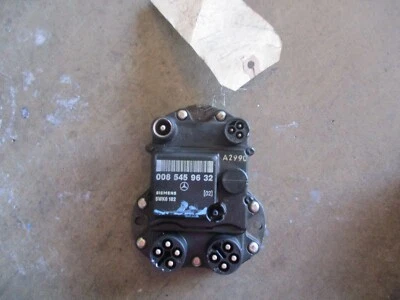 Módulo de control de encendido Mercedes 300E W124 / 300SE W126 EZL 1986-1993 0085459632 Foto 1 de 2