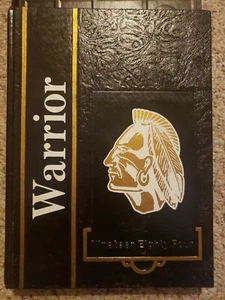 1984 Santa Rosa High School Yearbook Santa Rosa Texas Warrior - Picture 1 of 1