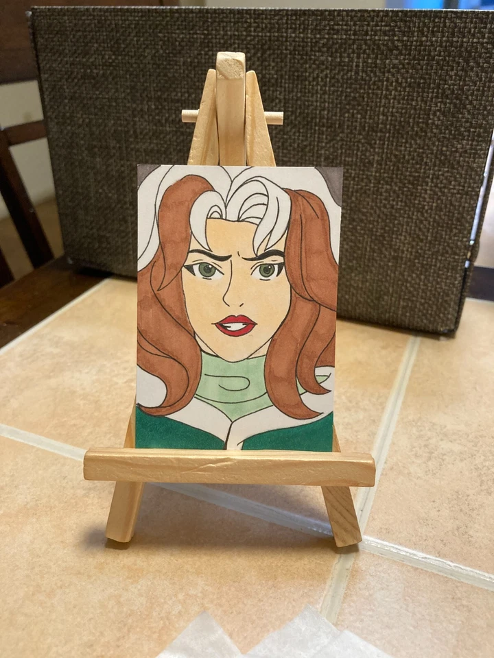 Tarjeta de arte de pintura ACEO original de medios mixtos ATC X-Men Rogue Pinup girl 9 Foto 1 de 1